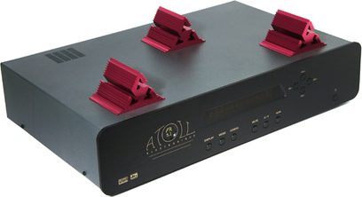 Cold Ray Fractal 7 sort vibrationsdæmper, 3 røde fødder, sort rektangulært kabinet med knapper og porte