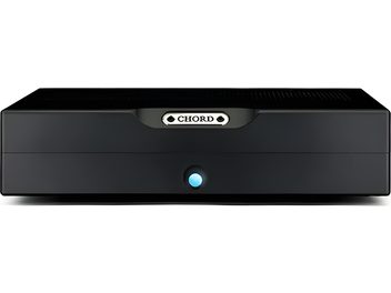 Amplificatore Chord Electronics BerTTi nero, case rettangolare minimalista, logo bianco, riflesso sulla superficie nera
