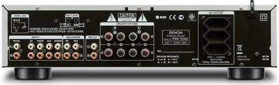 Amplificatore hi-fi stereo Denon PMA-720AE nero, vista posteriore, connettori audio e diffusori, interruttore, presa di corrente
