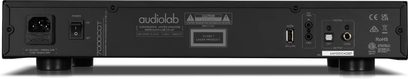Високоякісний CD-програвач Audiolab 7000CDT чорного кольору ззаду з роз'ємами, вимикачем живлення та технічними написами