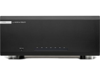 Multikanals effektforstærker M6X 250.7 sort, frontvisning, rektangulært kabinet, sølvfarvede cylindriske fødder, 7 justerede indikatorer