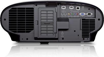 Epson EH-LS10000 videoprojektor, set forfra, sort, ventilationsgitre, linse, tilslutningsporte, kontrolknapper
