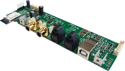 Grønt kretskort fra Atoll Electronique "Digitalt kort + Bluetooth for Signature-serien (IN&PR)", med komponenter, RCA- og USB-kontakter, toppvisning