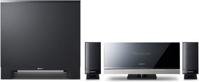 Sony DAV-F200 sort hjemmebiografsystem bestående af en basrefleksboks, to kompakte højttalere og en soundbar