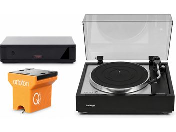 Giradischi Thorens nero e argentato, coperchio aperto, con testina Ortofon arancione e unità Rega nera