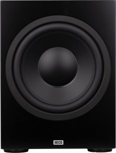 Heco AURORA XT Sub 30A subwoofer zwart, vooraanzicht, centrale ronde luidspreker, rechthoekig logo onderaan