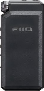 FiiO BTR17 musta juhtmevaba saatja, metallkorpus nahkse tekstuuriga esipaneeliga, vaade eest, silmapaistev sooniline rullik vasakus ülanurgas, ülemised helipordid ja külgnupud nähtavad
