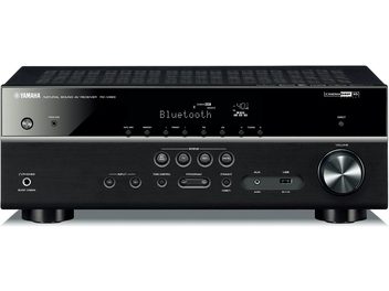 Yamaha RX-V483 sort home cinema-forstærker set forfra, blåt display, knapper og stik på forsiden
