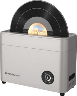Macchina lavadischi HumminGuru NOVA grigia con vinile nero parzialmente inserito vista frontale di tre quarti