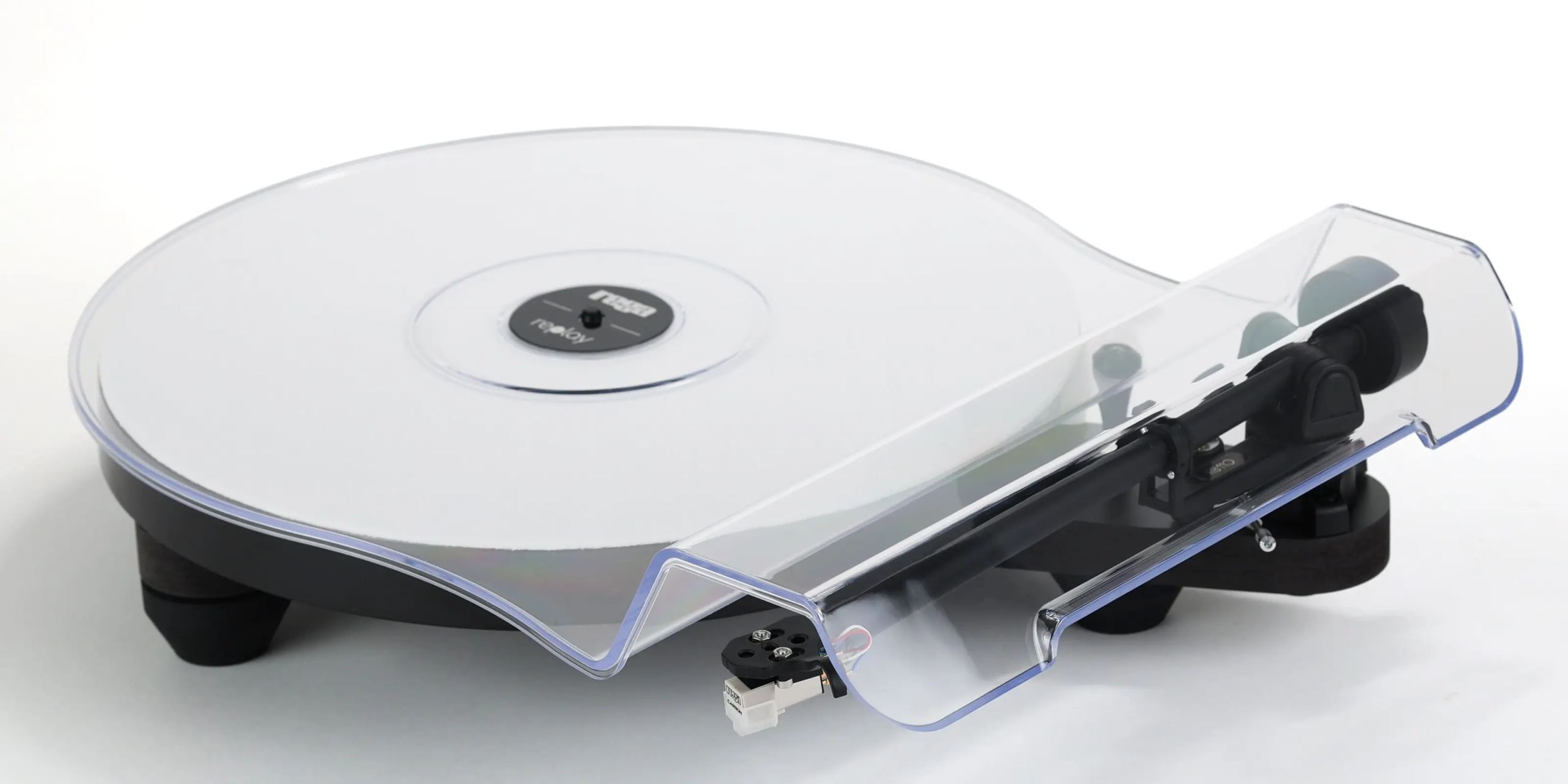 Rega Replay : une nouvelle platine vinyle à 349 € sans réglages complexes