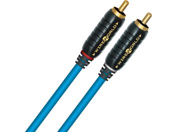 Dwa kable RCA Wireworld Stream (STI) o długości 0,5 m, złocone złącza RCA, niebieski i czarny płaszcz, widok z przodu na białym tle