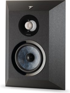 Enceinte bibliothèque Focal Chora Surround noire, vue de face rapprochée, tweeter et haut-parleur médium visibles