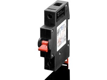 Μονοφασική πρίζα τοίχου 16A μαύρη GigaWatt G-C16A 1P, κόκκινος διακόπτης, τεχνική ετικέτα, μπροστινή όψη