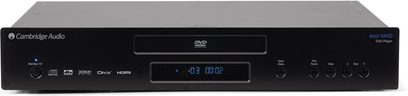 Cambridge Audio 540D V2 4K Blu-ray-afspiller, frontvisning, sort front med display, knapper og diskskuffe