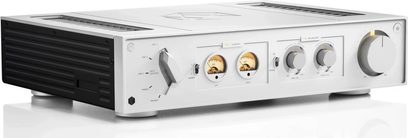 Amplificatore hi-fi integrato stereo Rose RA280 argento, pannello frontale con VU-meter rotondi retroilluminati e grande manopola del volume a destra