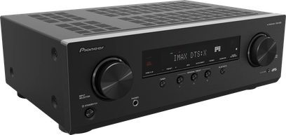 Domácí kino Pioneer VSX-835D v černé barvě, přední panel s displejem, tlačítky a konektory, pohled zepředu