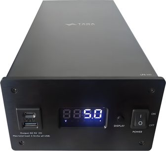 Taga Harmony LPS-100 negru, vedere din față, ecran LED albastru, porturi USB pe partea frontală și întrerupător pornit/oprit