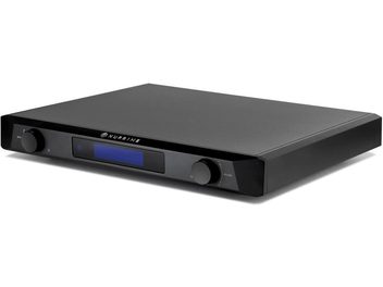 Przetwornik audio DAC Nuprime Evolution DAC2 czarny, widok perspektywiczny, prostokątna obudowa, centralny ekran, 2 okrągłe przyciski
