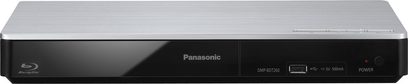 Panasonic DMP-BDT260 4K Blu-ray-afspiller set forfra, sort af farve, med blankt frontpanel, USB-port og LED-display