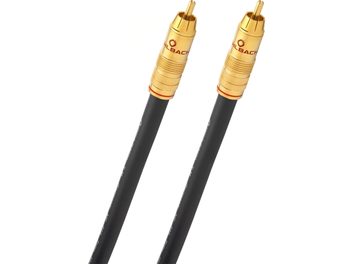 Oehlbach NF 214 Sub 1m musta subwoofer-kaapeli PVC-vaipalla, kullatut metalliset RCA-liittimet punaisella merkinnällä, lähikuva hieman viistosta kulmasta