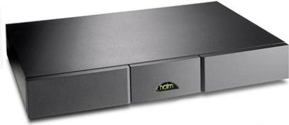 Naim Audio Flat-Cap XS strømforsyning, mat sort rektangulært kabinet, 3 rum, grønt logo i midten