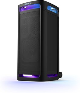 Cassa Bluetooth portatile Sony ULT Tower 9 nera in plastica, vista di tre quarti anteriore, scocca con angoli arrotondati e ampia griglia metallica traforata, illuminazione LED blu e viola integrata in alto e in basso, ruota posteriore destra