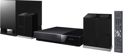 Pioner LX03 sort hjemmebiografsystem bestående af en Blu-ray-afspiller, to højttalere, en basrefleksboks og en fjernbetjening