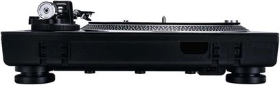Reloop RP 1000 MK2 siyah yüksek kaliteli vinil plak çalar, ön görünüm, okuma kolu ve kartuş takılı