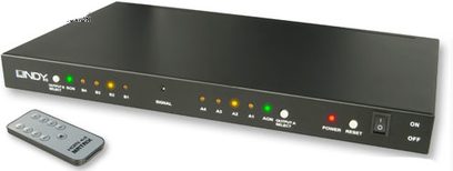 HDMI 4 til 2 switchmatrix fra Lindy 38053, sort, set forfra med knapper, lysdioder og tilslutningsporte