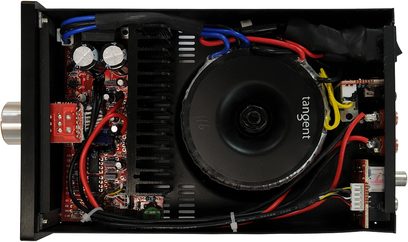 Tangent Ampster stereo hi-fi forstærker, indvendigt billede der viser elektroniske kredsløb, transformer, blæser og tilslutninger