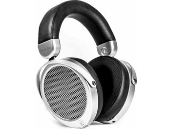 Слушалки с отворен дизайн Hifiman Deva Pro с кабел, черни и сребърни, изглед от лявата страна, кръгли решетъчни навушници