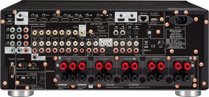 Pioneer SC-LX77-K sort hjemmebiografsforstærker, frontpanel, frontvisning, mange lyd/video-stik, knapper og drejeknapper til justering