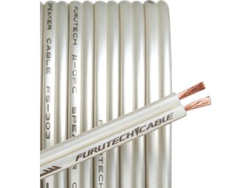Câbles audio Furutech FS-303 blancs, vue rapprochée de face de plusieurs câbles parallèles avec embouts cuivre