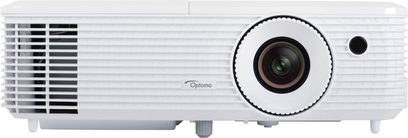 Optoma HD27 hvid videoprojektor set forfra, centreret linse omgivet af en sort ring, ventilationshuller på siderne, knapper på toppen