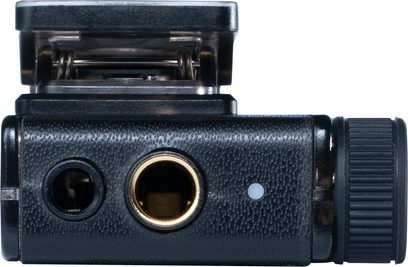 iFi Audio GO Blu Air, DAC portatile nero in plastica testurizzata/metallo, due prese audio, LED, rotella destra, clip