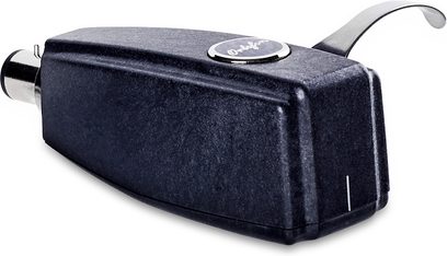 Pickup for hi-fi platespiller Ortofon SPU GTX S, rektangulært svart kabinett, sølvfarget sirkulært logo på toppen, buet metallspak