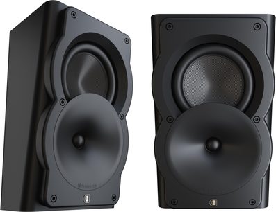 Paire d’enceintes Perlisten A2s à façade plastique noire mate, cône tressé et large guide d’onde, vue de face et trois-quarts