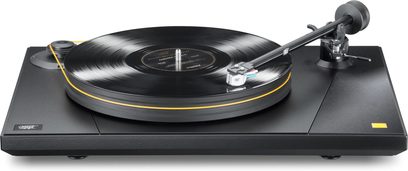 Tocadiscos de vinilo Mofi Electronics UltraDeck + M negra con brazo de lectura recto y ribete naranja en el plato