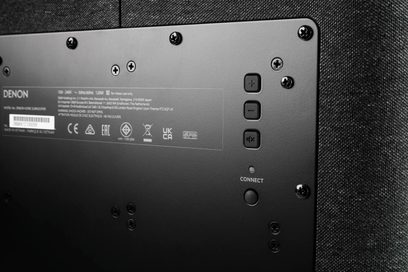 Denon Home Subwoofer svart, baksidesvy, anslutningar och tekniska specifikationer, matt svart finish