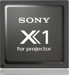 Sony X1 videoprojektor, forsidefremvisning af den matte sorte kabinet med hvidt logo og tekst på en mørkegrå baggrund