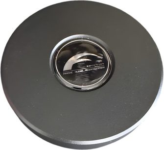 Amortizér proti vibracím Franc Audio Accessories Dampers 1Kg černý kovový, kruhový disk s centrálním vložkou z leštěného kovu, pohled shora
