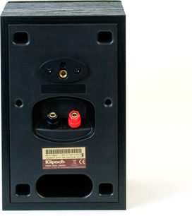 Klipsch RB-41 MkII sort bogreolhøjttaler, set forfra, med to runde højttalere og to røde og sorte terminaler