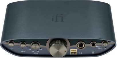 Højkvalitets hovedtelefonforforstærker iFi Audio ZEN CAN 3, set forfra, centreret knap, 4 knapper til venstre, 4 stik til højre