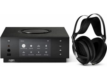 Sistema audio all-in-one Naim Uniti Atom nero con touchscreen e cuffie circumaurali nere