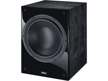 Cassa subwoofer Magnat Sub 530A nera, vista prospettica, parte frontale con altoparlante circolare e lati con finitura effetto legno