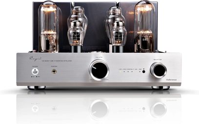 Cayin CS-845A Reference sølv integreret stereo rørforstærker, rektangulært kabinet i børstet aluminium set forfra, med fire synlige oplyste rør på toppen, stor sort volumenknap i midten, valgknap til højre, hovedtelefonstik og lysende kontakt til venstre