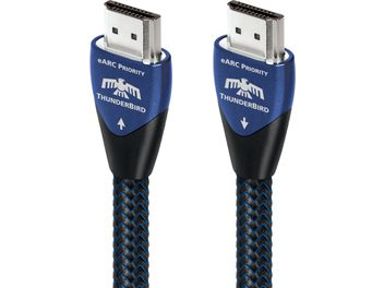 Due cavi HDMI Audioquest ThunderBird eARC 48Gbps 0,60m blu con connettori argentati e guaina intrecciata blu e nera