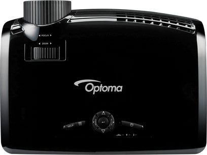 Optoma HD200X sort videoprojektor, set forfra, med linse, kontrolknapper og ventilationsgitter