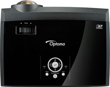 Optoma EX610ST sort videoprojektor, set forfra, med linse, kontrolknapper og indikatorlys øverst