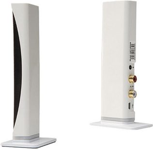 Trådløs sender Soundcast UAT-250EC Universal hvid sender, set forfra og fra siden, på hvid sokkel